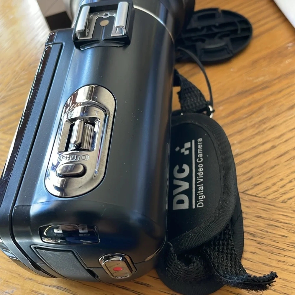 Digital Video Camera Camcorder Full HD 1080p, SD HC, TFT LCD - Picture 5 of 8